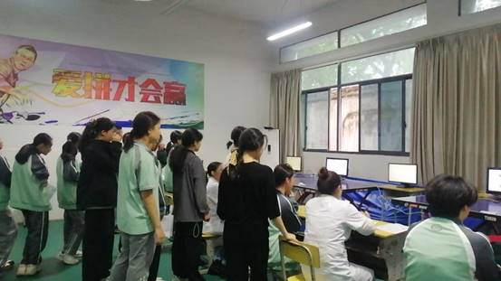 呵护心灵之窗 守护清晰视界——我校顺利完成两校区学生视力筛查工作