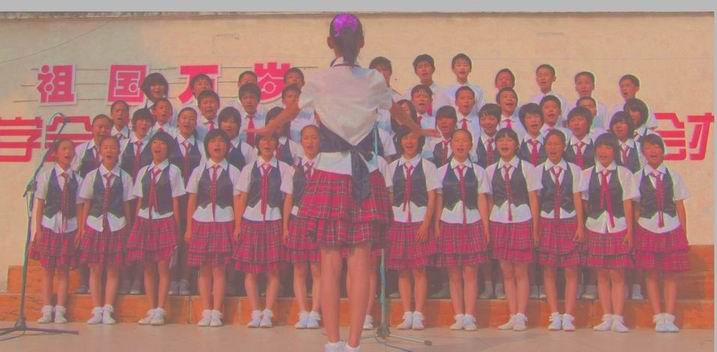 附中中学生“祖国万岁”歌咏大会