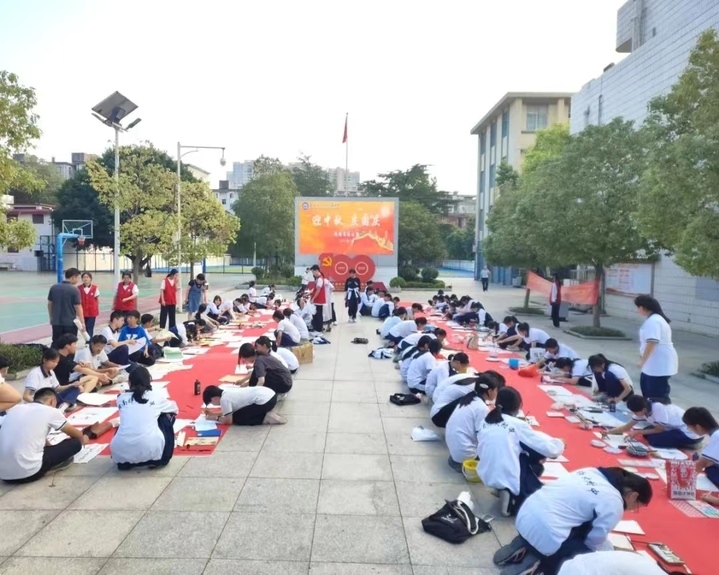 双节同庆｜赣南师范大学附属中学开展现场书画比赛