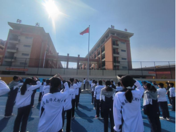 赣南师范大学附属中学（蓉江校区）学雷锋月活动纪实：弘扬雷锋精神，培育时代新人