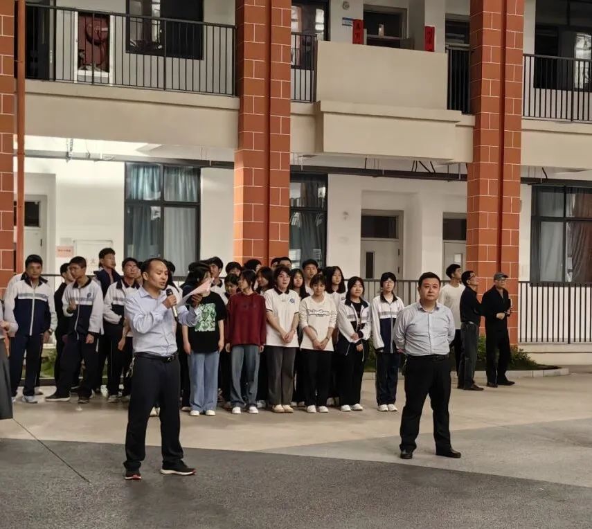 安全校园｜烈火炼真金，演练砺精兵，我校消防演练顺利开展！